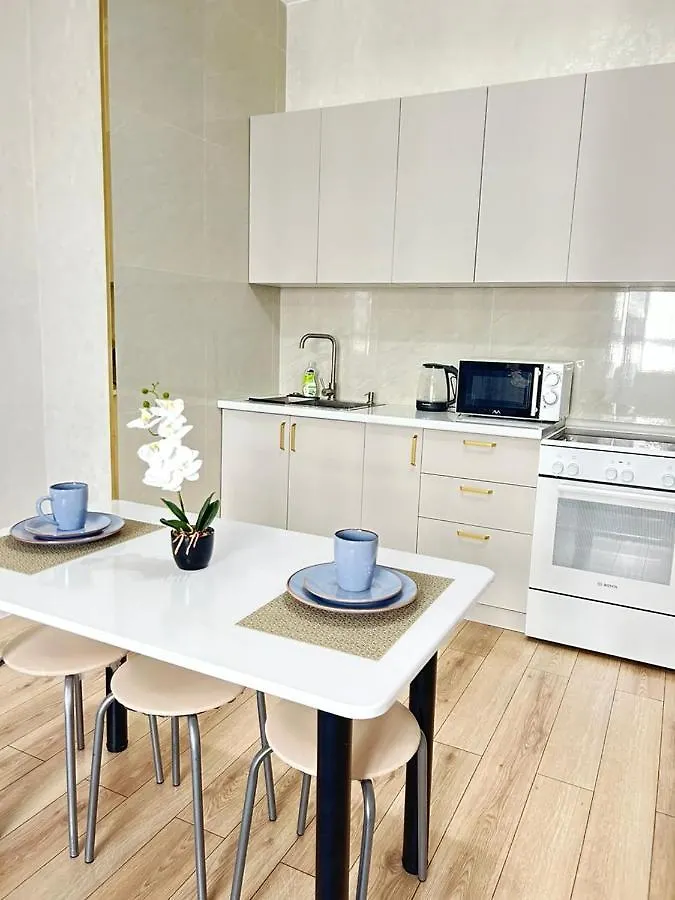 Квартира Вблизи Megasilkway & Expo Astana Apartmán